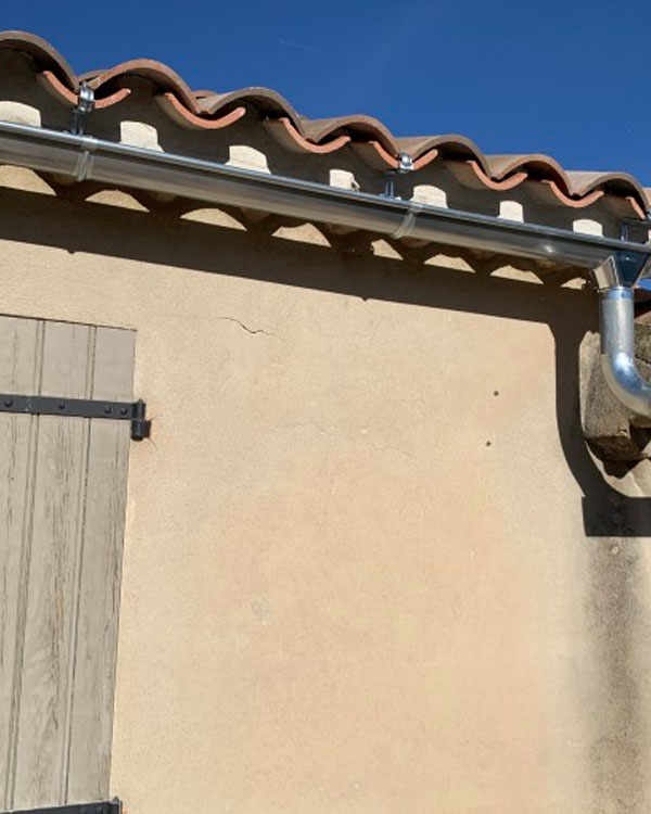 Pose et réparation de gouttière à Cagnes-sur-Mer (06800)